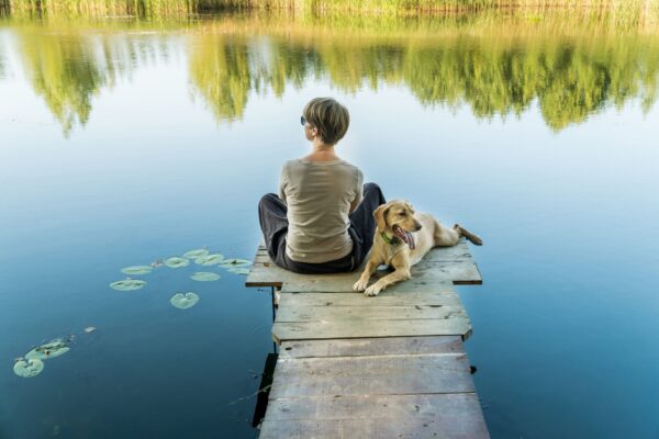 Lady with dog - WID